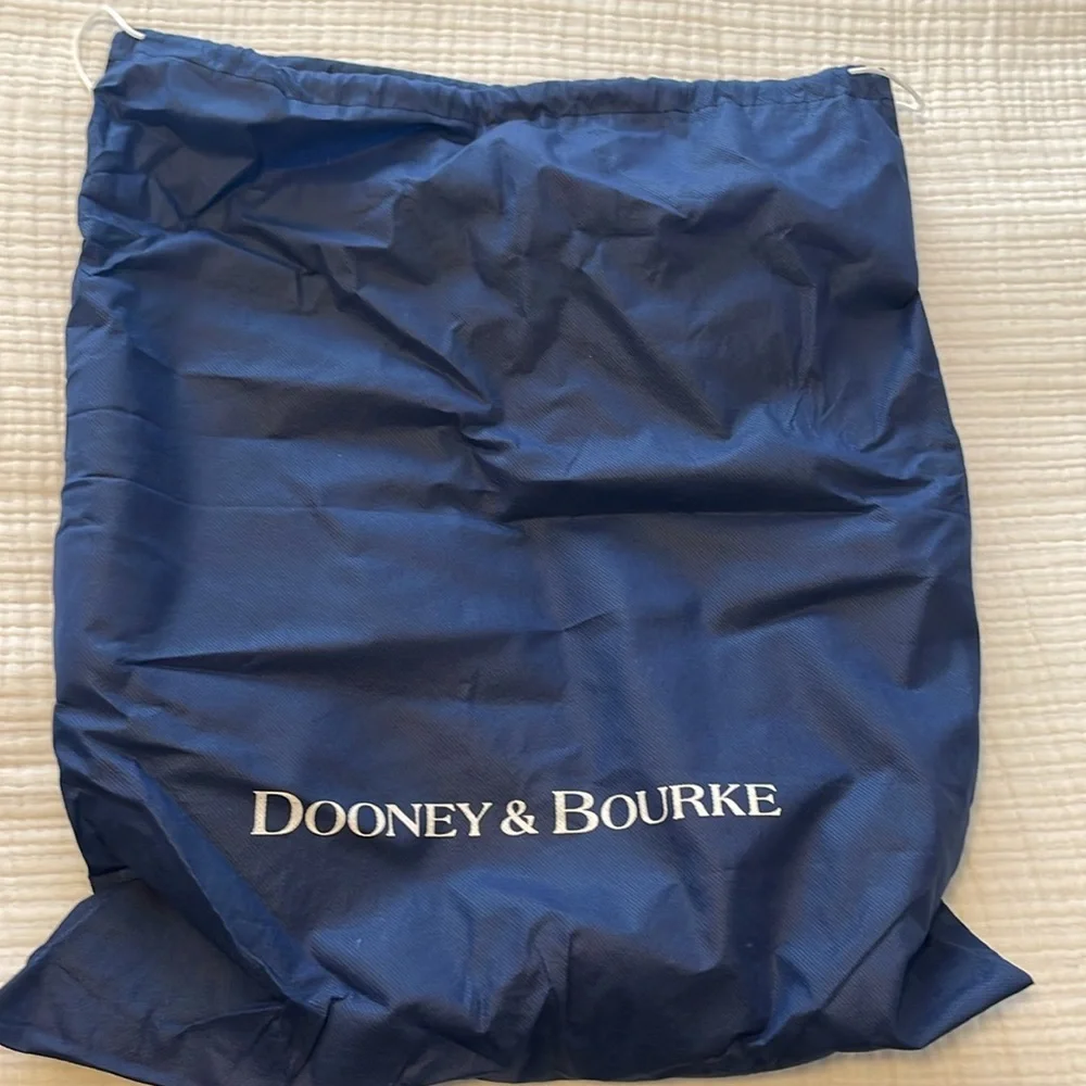 Dooney & Burke black leather shoulder bag - Picture 7 of 7